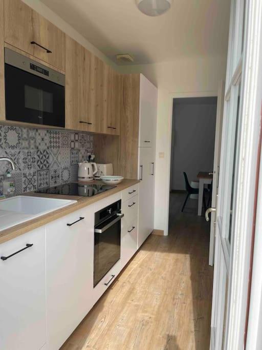 Maison De Vacances La Flotte 00491Ui Экстерьер фото